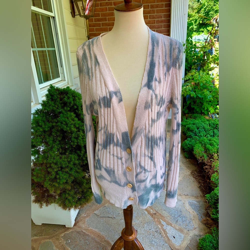 VICI Evangeline Button Front Knit Tye Dye Cardigan. Size Small. EUC.